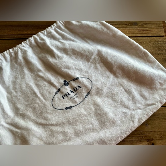 Prada Tessuto Hamal Y2K nylon with leather trim purse- authenticated - Picture 15 of 17